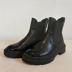 Winter Fall Black Quilted Ankle Boots